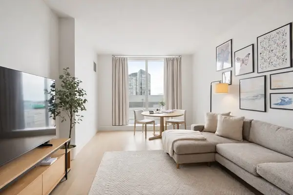 1 Franklin St #1602, Boston, MA 02110