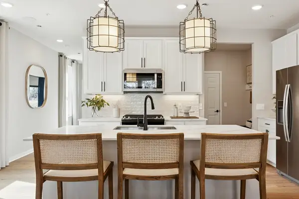 24 Emerald Run #57, Shrewsbury, MA 01545