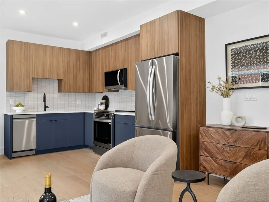 27 Dixwell St #4, Boston, MA 02119 - #3