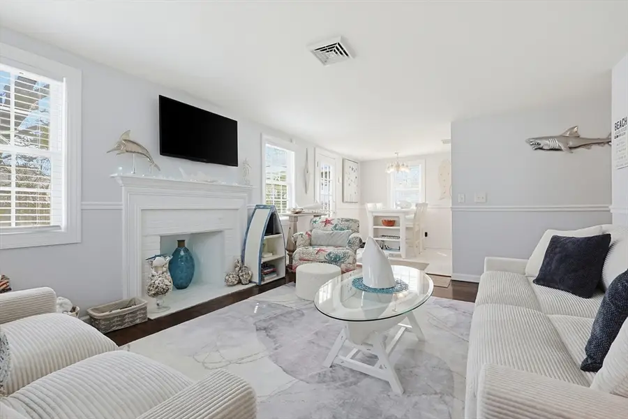 25 Niagara Ln, West Yarmouth, MA 02673 - #2