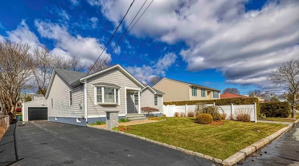 213 Boyden St, Fall River, MA 02721 - #1