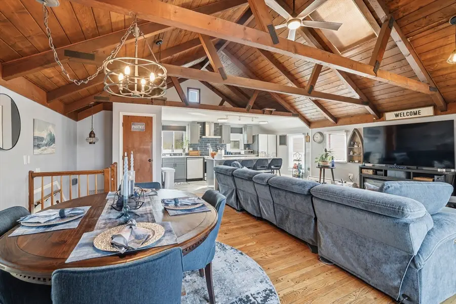 350 Sconticut Neck Rd, Fairhaven, MA 02719 - #3