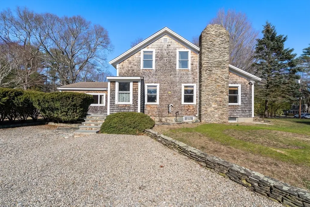 416 Tremont St, Duxbury, MA 02332 - #1