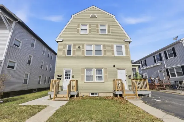 18 Haynes St, Worcester, MA 01603