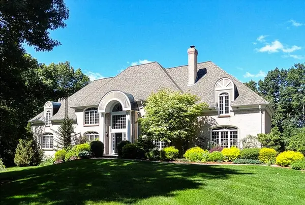 7 Pendulum Pass, Hopkinton, MA 01748