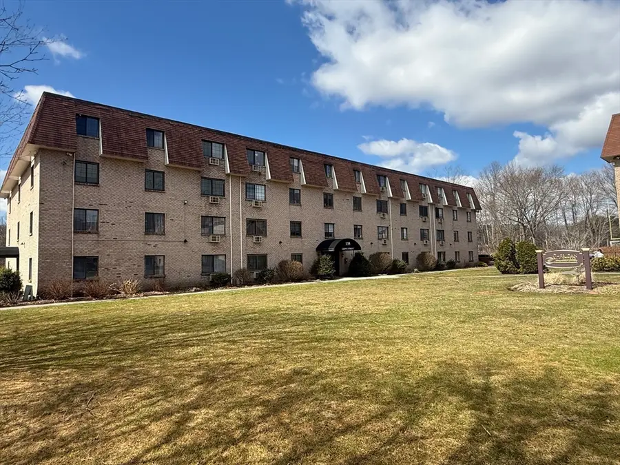 135 Grove #123, Rockland, MA 02370 - #2