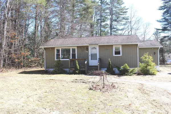 35 Nashoba Road, Charlton, MA 01507