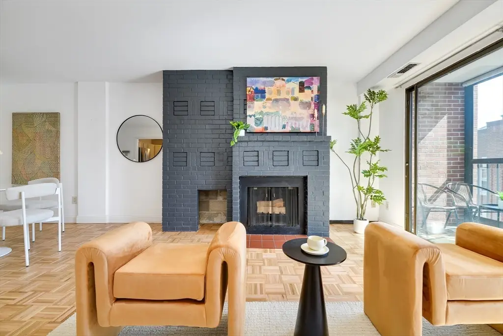 1580 Massachusetts Ave #7C, Cambridge, MA 02138 - #1
