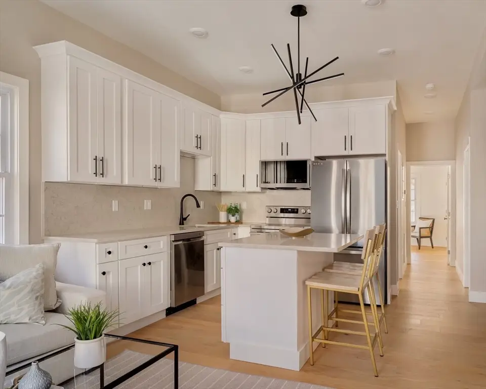 350 Windsor Street #1, Cambridge, MA 02141 - #1