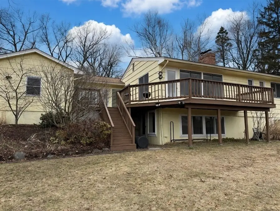 121 Rocky Hill Rd, Hadley, MA 01035 - #2