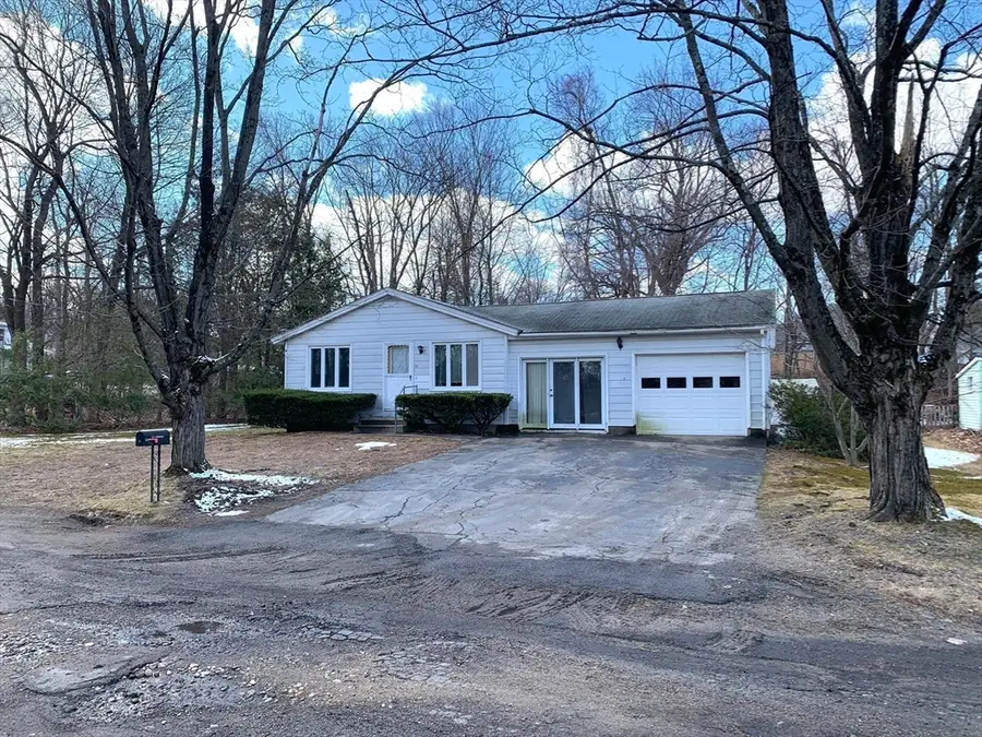 13 Greenhurst Ave, Fitchburg, MA 01420 - #3