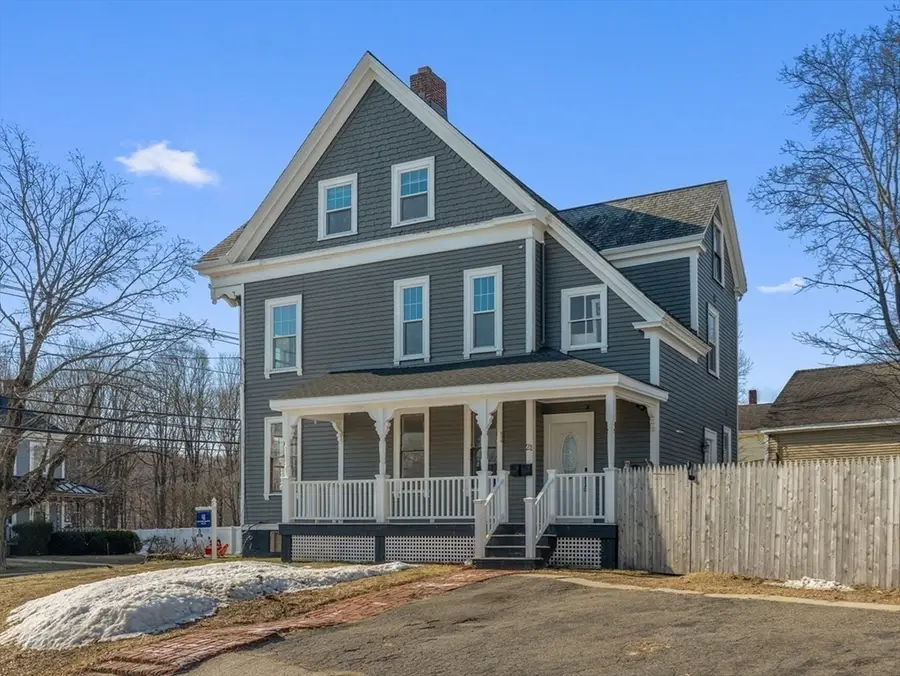 21 Congress St, Amesbury, MA 01913 - #2