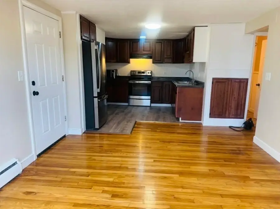 425 West Elm St #7, Brockton, MA 02301 - #3