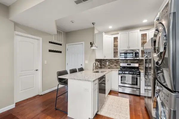 81 Broadway #11, Chelsea, MA 02150