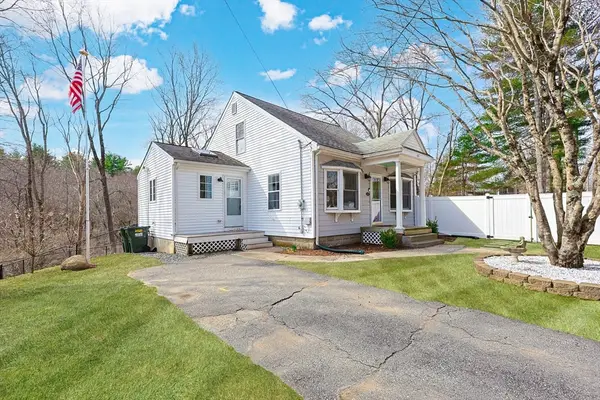 415 Pond St, Uxbridge, MA 01569