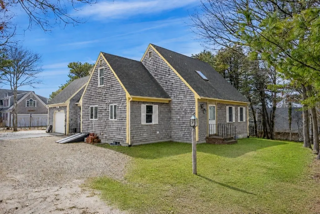 32 Tip Cart Dr, Chatham, MA 02633 - #1