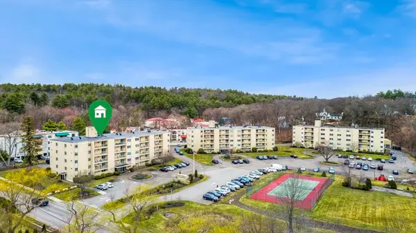 100 Park Terrace Dr #106, Stoneham, MA 02180