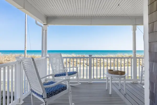 72 B Street, Hull, MA 02045