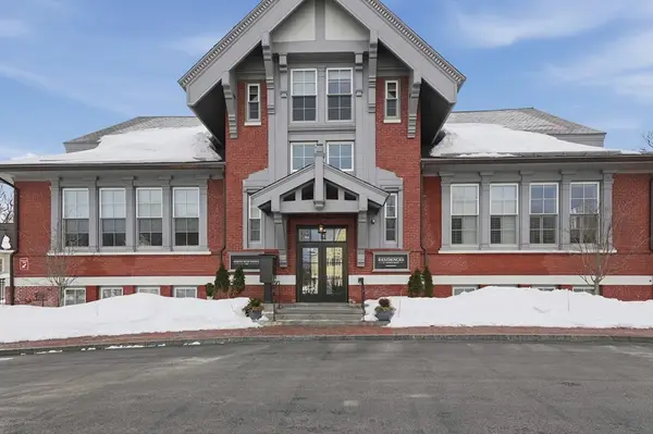 10 Congress Street #302, Amesbury, MA 01913