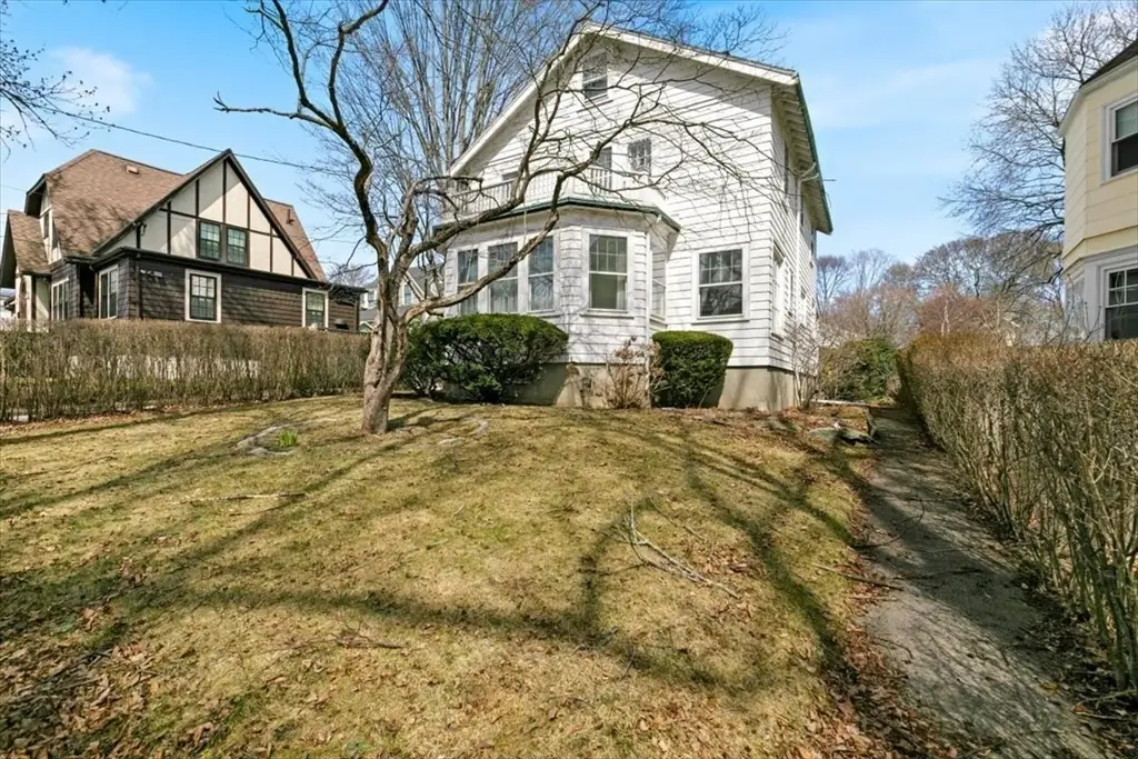 6 Kimball Rd, Arlington, MA 02474 - #1