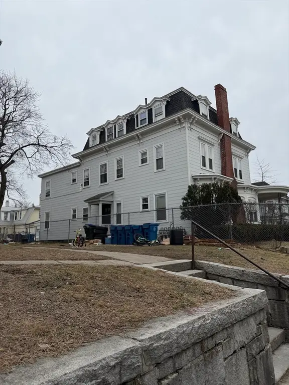 229 Jackson St, Lawrence, MA 01841 - #2