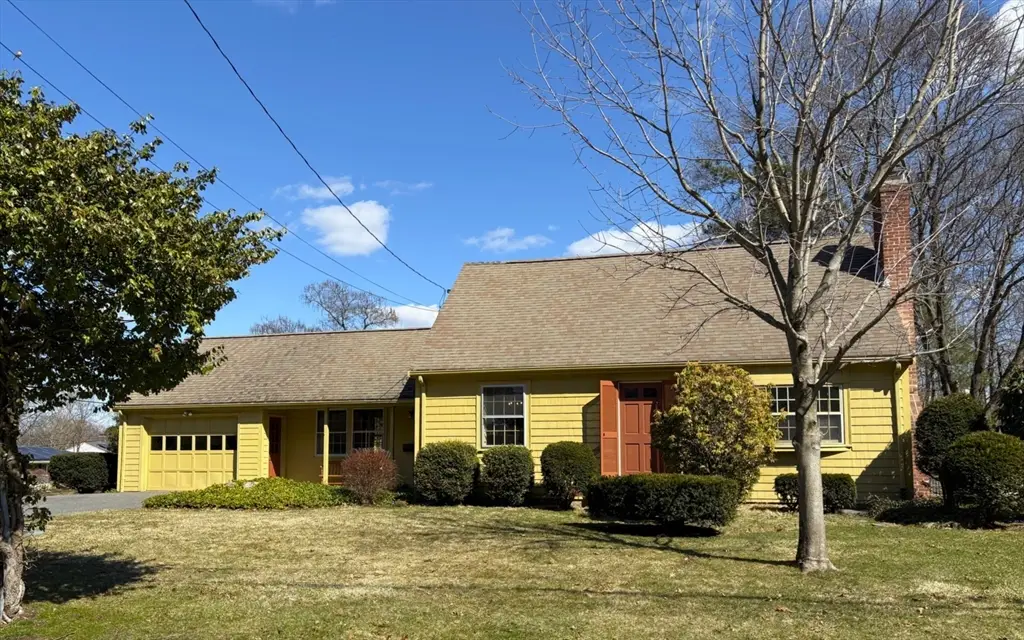 107 Lockland Ave, Framingham, MA 01701 - #1