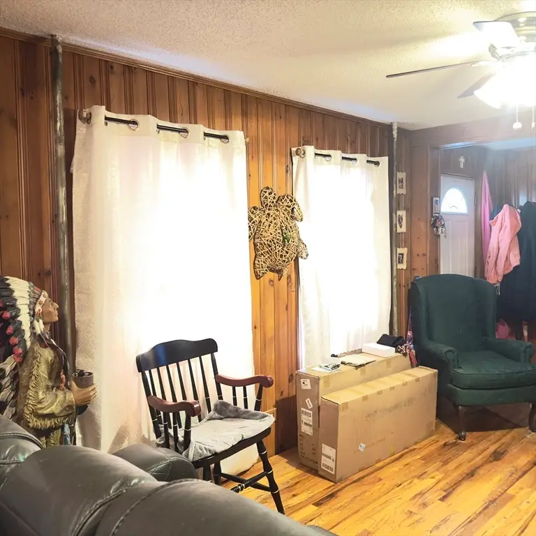 127 Elijah St, Springfield, MA 01109 - #2