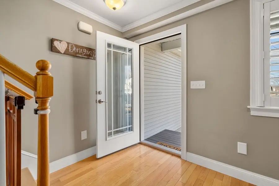 7 Woodland Ct #B, Milford, MA 01757 - #3