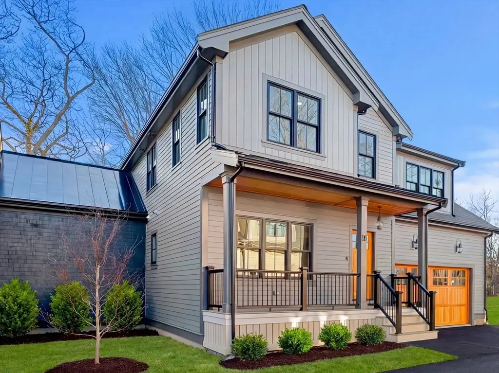 7 Flatley Ave, Manchester, MA 01944 - #1