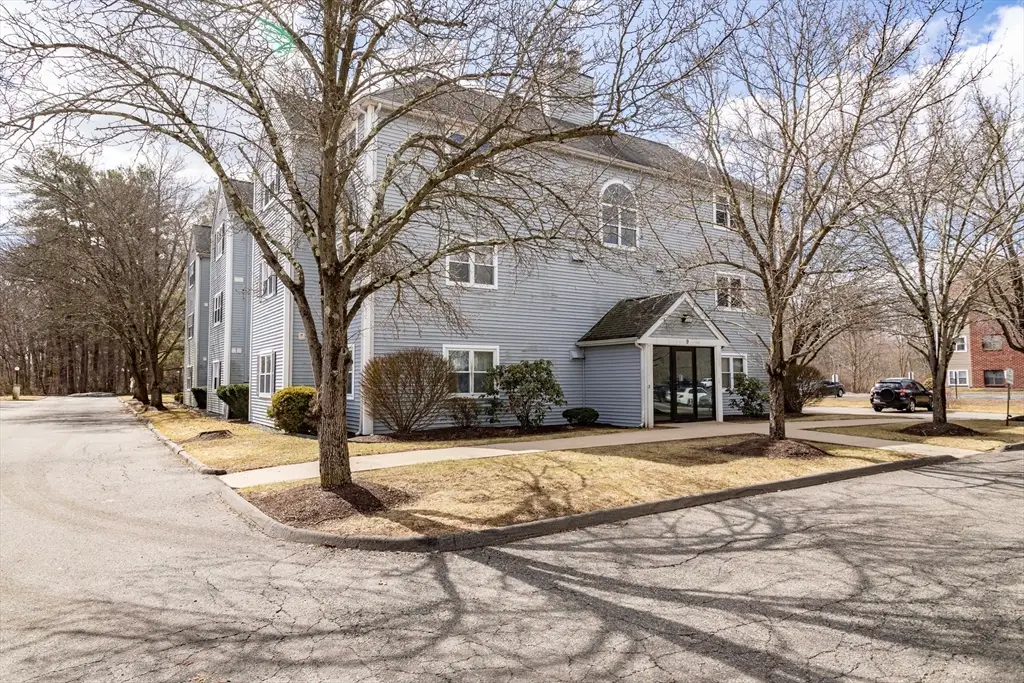 9 Longworth Ave #113, Brockton, MA 02301 - #1