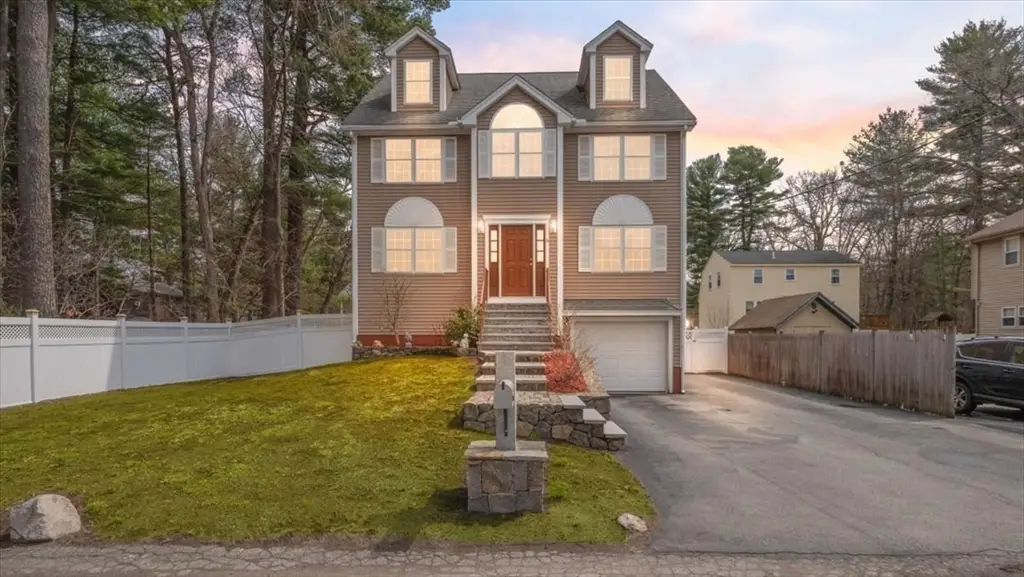 4 Doane St, Wilmington, MA 01887 - #1