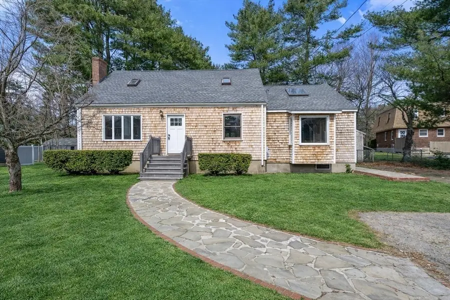 11 Winter St, Foxboro, MA 02035 - #3