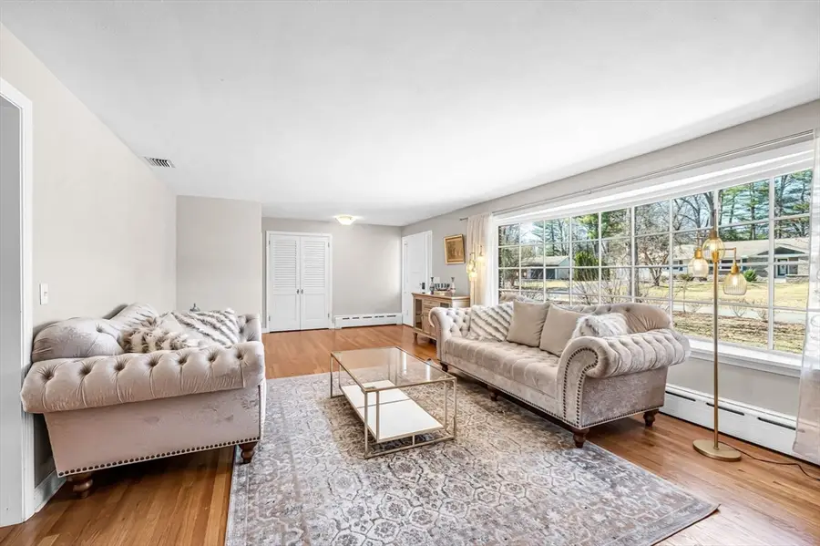 67 Ridge Rd, Longmeadow, MA 01106 - #3