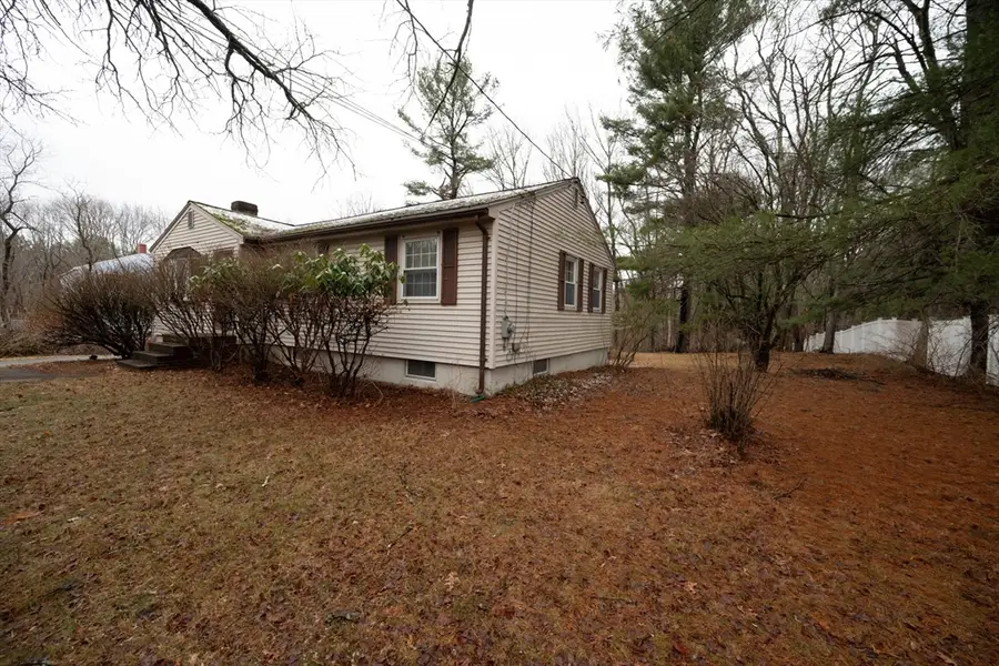 35 Forge Village Rd, Westford, MA 01886 - #2