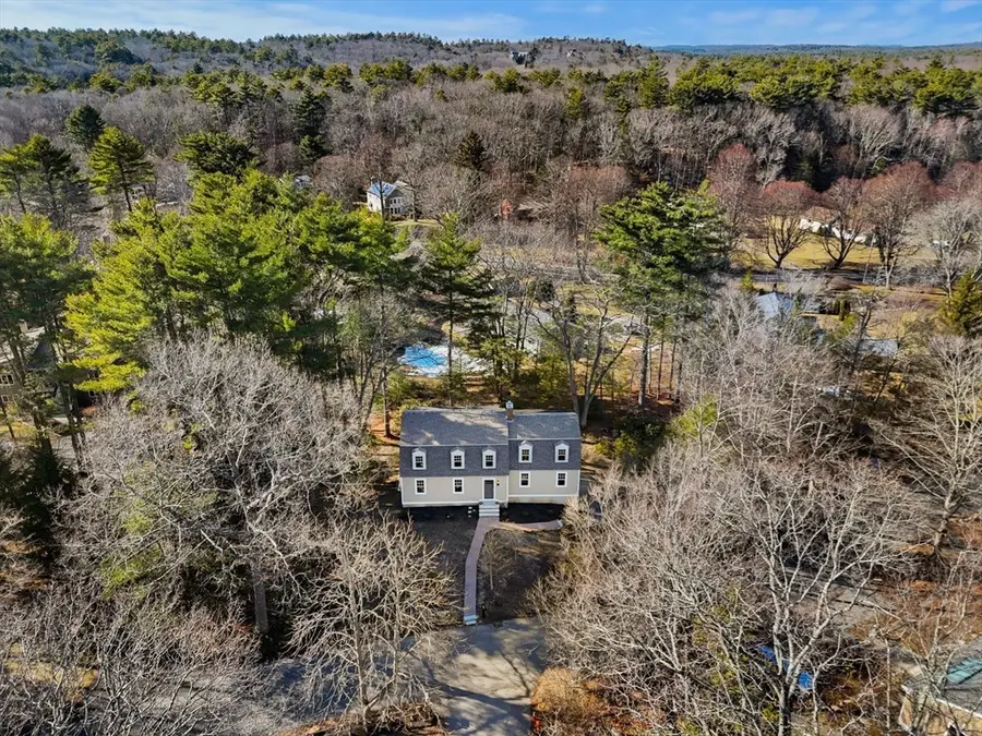 11 Woodholm Rd, Manchester, MA 01944 - #3