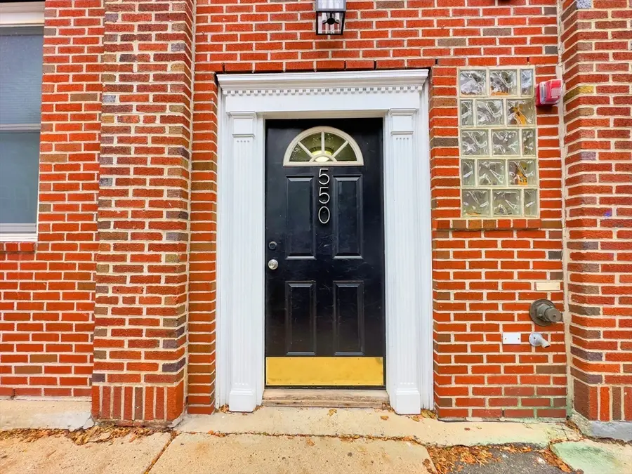 550 E 3rd St, Boston, MA 02127 - #2