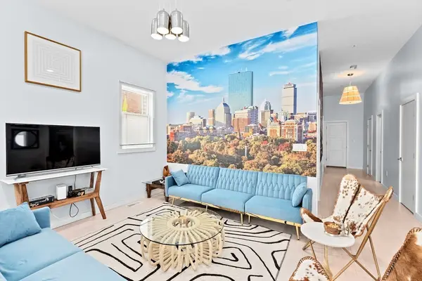 108-110 Trenton St #1, Boston, MA 02128