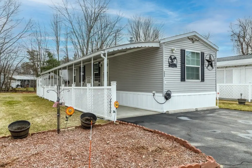 556 Central Street #11, Leominster, MA 01453 - #1