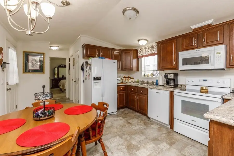 556 Central Street #11, Leominster, MA 01453 - #3