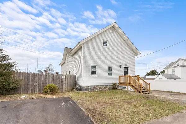 161 Cohannet St, Taunton, MA 02780