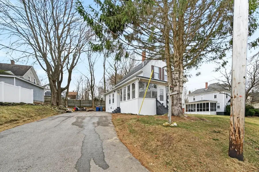 22 Maple St, Baldwinville, MA 01436 - #2