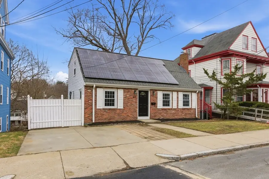 65 Perham St, Boston, MA 02132 - #3