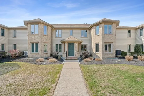 108 Norton Av #14, Easton, MA 02375