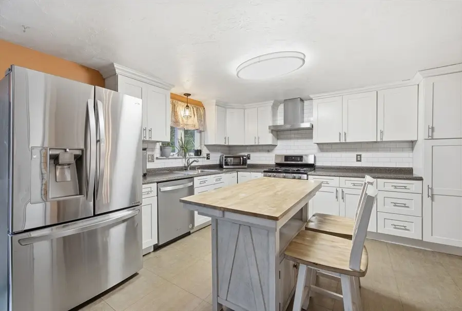 5 Constitution Dr, Plymouth, MA 02360 - #2