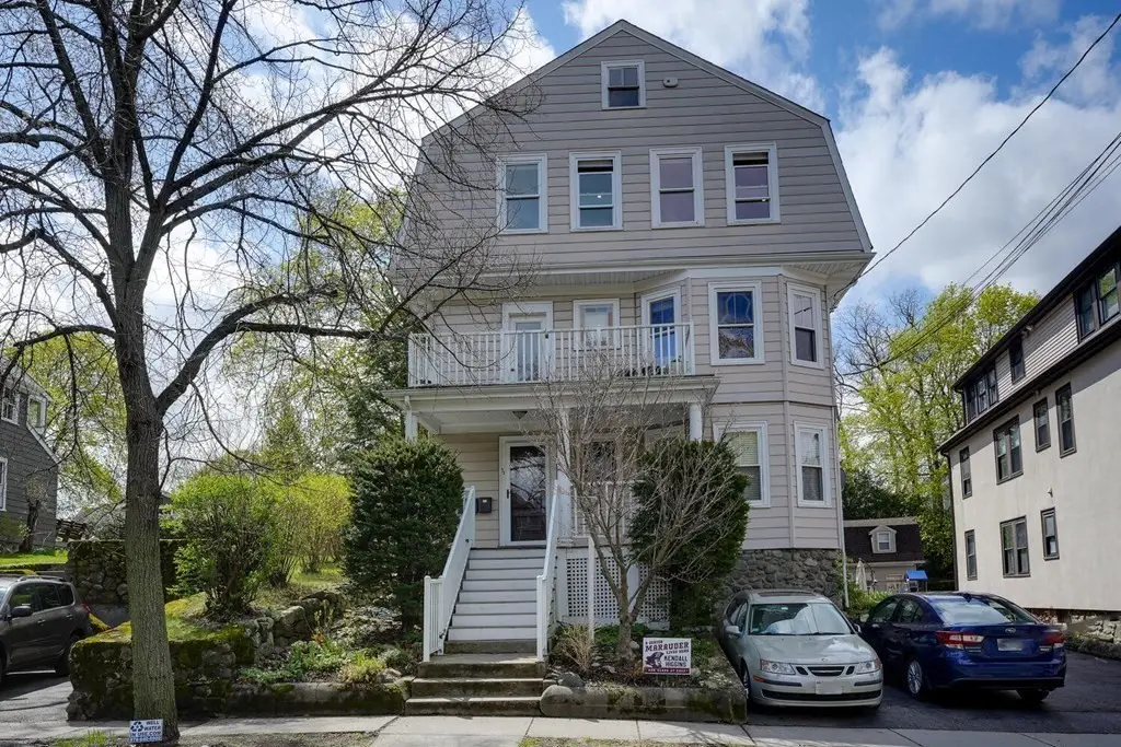 52 Burnham St #3, Belmont, MA 02478 - #1
