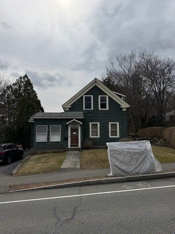 307 Walnut St, Stoughton, MA 02072