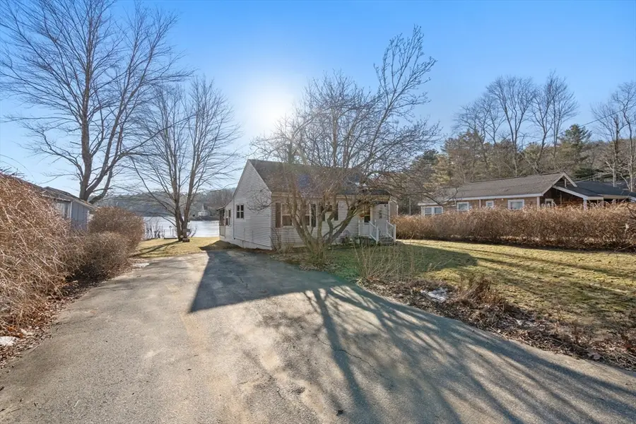 8 Lakeshore Dr, Holland, MA 01521 - #3