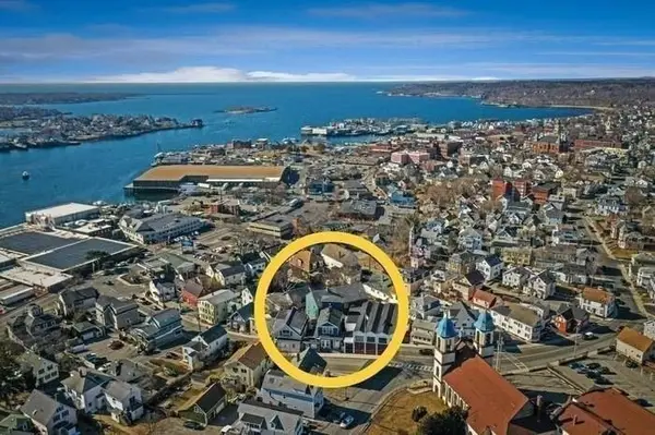 14-R Spring St #3, Gloucester, MA 01930