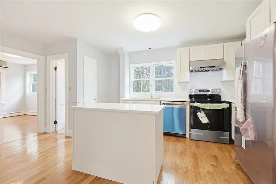 234 York St, Canton, MA 02021 - #3