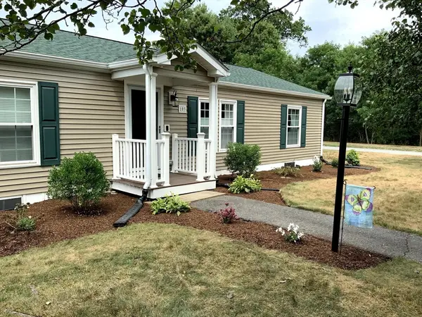 103 Orchard Ct, Middleboro, MA 02346